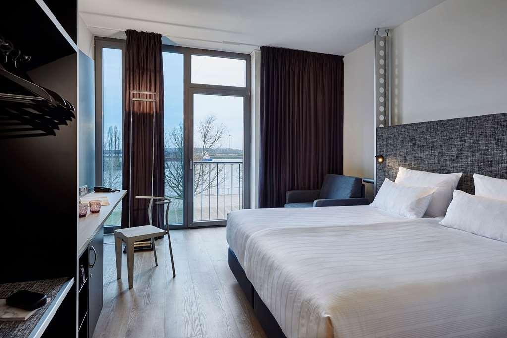 Innside By Meliá 4*